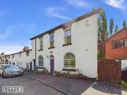 4 bedroom link detached house for sale