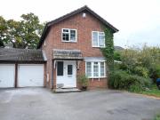 4 bedroom link detached house for sale