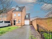 4 bedroom link detached house for sale