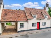 4 bedroom link detached house for sale