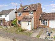 4 bedroom link detached house for sale