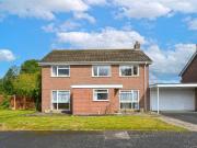 4 bedroom link detached house for sale 4 bedroom link detached house for sale