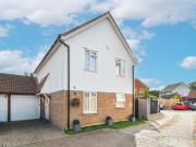 4 bedroom link detached house for sale