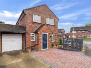 4 bedroom link detached house for sale