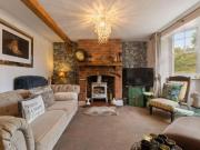 4 bedroom link detached house for sale