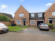 4 bedroom link detached house for sale
