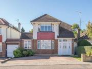 4 bedroom link detached house for sale