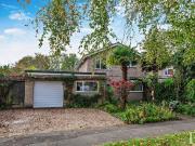 4 bedroom link detached house for sale