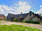 4 Bedroom Link Detached House For Sale In Ansty