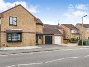 4 bedroom link detached house for sale in Gunthorpe...