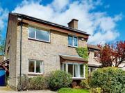 4 Bedroom Link Detached House For Sale In Leeds