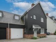 4 bedroom link detached house for sale in River Court,...