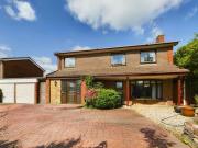 4 Bedroom Link Detached House For Sale In Tilehurst