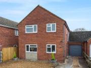 4 bedroom link detached house for sale in Westfield...