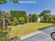 4 bedroom link detached house to rent