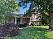 4 bedroom, Louisville KY 40207 LS92761120