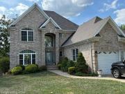 4 bedroom, Louisville KY 40291 94490598