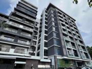 4 BEDROOM LUXURY & STYLISH SMART HOME CONDO IN ANGELES...