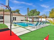 5 bedroom luxury Villa for sale in Cutler Bay, Florida