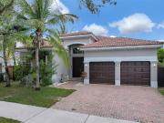 4 bedroom luxury Villa for sale in Hialeah, Florida