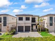 4 bedroom luxury Villa for sale in Miami, Florida