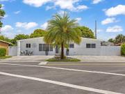 4 bedroom luxury Villa for sale in Miami Gardens, Florida