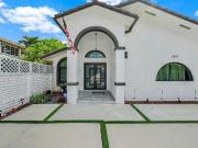 4 bedroom luxury Villa for sale in Miami Terrace Mobile...