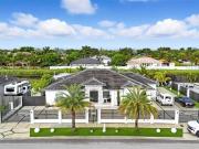 4 bedroom luxury Villa for sale in Miami, United States