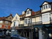 4 bedroom maisonette for rent in North View Westbury...