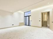 4 Bedroom Maisonette For Rent In Parsons Green, London