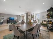 4 bedroom maisonette for sale