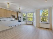 4 bedroom maisonette for sale