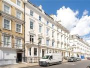4 bedroom maisonette for sale