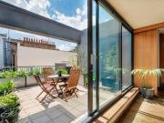 4 bedroom maisonette for sale in Bowling Green Lane,...