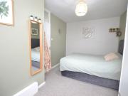 4 Bedroom Maisonette House to Rent