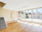 4 bedroom maisonette to rent