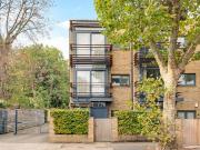 4 bedroom mews for sale