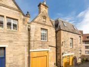4 Bedroom Mews Property For Rent In Edinburgh