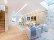 4 bedroom mews to rent