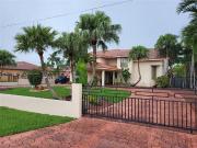 4 bedroom, Miami FL 33175 94129954