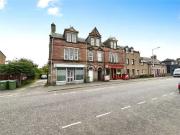 4 bedroom Mid Terrace Flat for sale, Wells Street,...