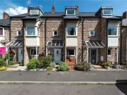 4 bedroom Mid Terrace House for sale, Little Fallows,...
