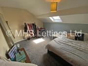 4 Bedroom Mid Terraced House for rent in Ashville...