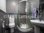 4 Bedroom Mid Terraced House for rent in Beechwood...