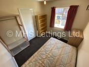 4 Bedroom Mid Terraced House for rent in Langdale... 4 Bedroom Mid Terraced House for rent in Langdale...