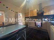 4 Bedroom Mid Terraced House for rent in Welton Grove,...