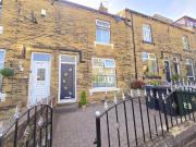 4 bedroom mid terraced house Let Agreed in Bradford
