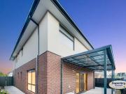 4 Bedroom Modern Family Home in Point Cook