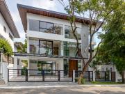 4 Bedroom Modern House and Lot For Sale in Alabang...