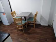 4 bedroom private hall to rent